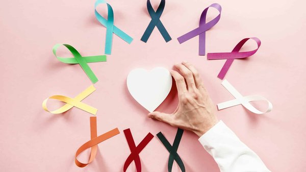 ¿Cuáles son los mejores ejercicios para prevenir lesiones de rodilla al correr?